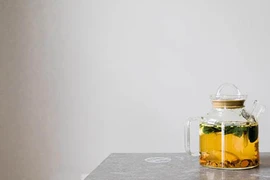 Video: Sở hữu vòng eo 56 như Ngọc Trinh nhờ thức uống thần kỳ này