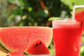 Video: 7 công dụng của dưa hấu giúp bạn có một cơ thể khỏe mạnh