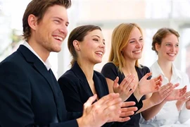 Video: 10 kỹ năng giao tiếp khiến vạn người yêu quý