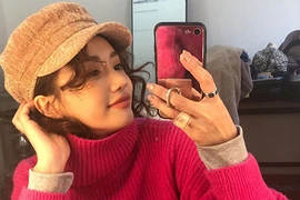 Video: 4 kiểu tóc đơn giản giúp bạn gái diện áo len xinh hơn