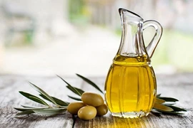Video: 10 điều “kỳ diệu” khi ăn 1 thìa dầu ô liu mỗi sáng khi đói
