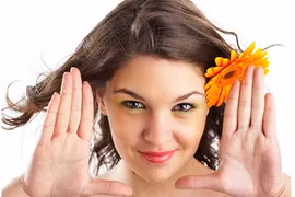 Video: 10 cách hiệu quả để làm cho khuôn mặt trông trẻ lại một lần nữa