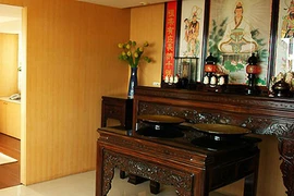 Video: Phong thuỷ bàn thờ cho tuổi Nhâm Tý giúp gia chủ ăn nên làm ra