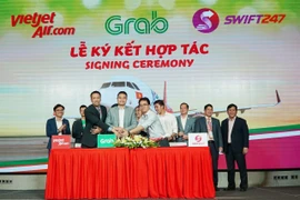 Vietjet, Swift247 và Grab hợp tác phát triển các giải pháp kết nối di chuyển và giao nhận