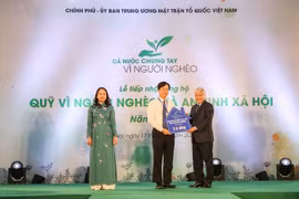 Agribank ủng hộ 5 tỷ đồng Vì người nghèo và an sinh xã hội năm 2022