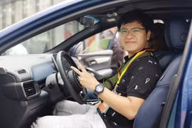 VinFast VF 8 - lựa chọn vượt trội về cả công nghệ, giá bán lẫn chính sách hậu mãi