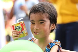 Đánh dấu chặng đường 10 năm, Nutifood GrowPLUS+ tri ân khách hàng