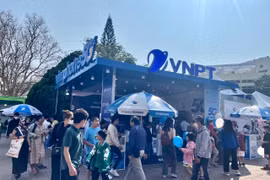 Trải nghiệm VinaPhone 5G, nhận quà hấp dẫn tại Lễ hội cà phê Buôn Ma Thuột 2023