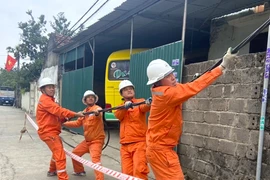 EVNHANOI đang nỗ lực để đảm bảo cung ứng điện an toàn, liên tục và ổn định phục vụ Thủ đô trong năm 2023