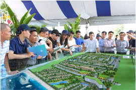 Chật cứng khách tham quan trong ngày đầu tại Novaland Expo 2019