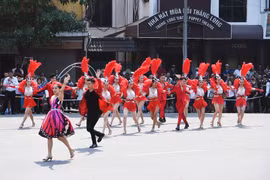 Cuối tuần này, Hà Nội lại tưng bừng với carnival quanh Hồ Gươm