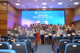 VinaPhone tặng chuyến du lịch 5*, tri ân điểm bán xuất sắc trên toàn quốc