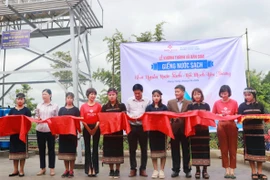 Người dân Mang Yang hân hoan đón nguồn nước sạch về bản làng