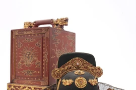 Mũ quan triều Nguyễn lập kỷ lục có giá cao gấp 1.000 lần