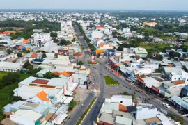 Trụ sở “hoành tráng” của các tỉnh sau sáp nhập… để làm gì? 