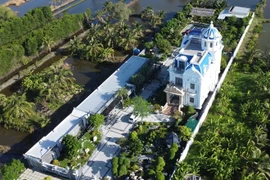 Chủ biệt thự 'đẹp nhất Cà Mau' khởi kiện UBND TP Cà Mau