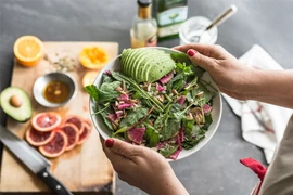 Thói quen ăn uống giúp cân bằng hormone tự nhiên