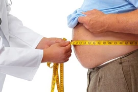 Tự chữa gout, người đàn ông tăng cân không kiểm soát