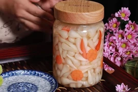 Ai nên hạn chế ăn củ kiệu?