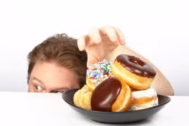 Dấu hiệu cảnh bảo cơ thể tích tụ đường quá mức, cần cân bằng gấp