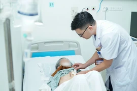 "Nghẹt thở" giành lại sự sống cho bệnh nhân viêm ruột thừa, tràn dịch màng tim