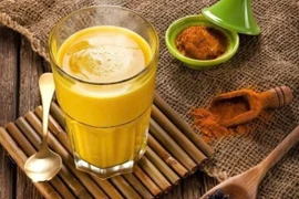 Điều bất ngờ xảy ra với cơ thể khi uống nước nghệ mỗi ngày