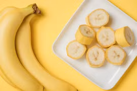 Điều gì xảy ra với cơ thể khi ăn chuối vào buổi tối?