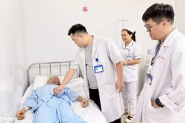 Đau vùng bìu, không ngờ thoát vị bẹn nghẹt 