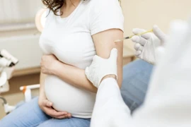 Phòng cúm cho thai phụ vào mùa xuân