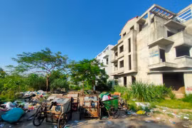 Hàng trăm nhà liền kề của HUD xuống cấp tại KĐT Vân Canh 