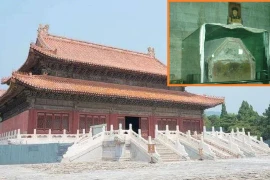 Bí ẩn lăng mộ Càn Long, quan tài nặng hàng tấn tự 'di chuyển'