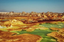 7 điểm đến kỳ lạ nhất thế giới