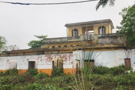 Bộ Tài chính thúc các tỉnh xử lý 'đất vàng' lãng phí