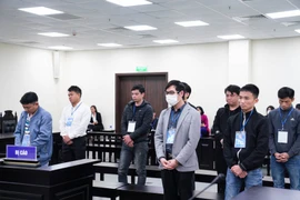 Cán bộ công an, nhân viên nhà mạng, bảo hiểm bán thông tin cá nhân để kiếm lời