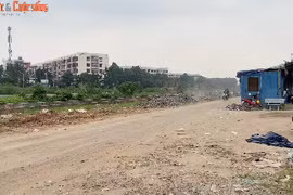 Tuyến đường ven kênh Tham Lương hoang tàn sau hai năm cải tạo?