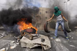 Đụng độ đẫm máu Palestine-Israel qua ảnh 