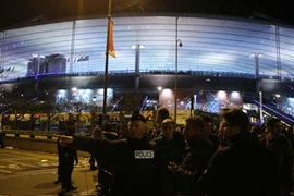 Lộ ảnh nghi phạm thứ ba vụ khủng bố ở Paris