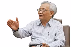 Đằng sau việc 5 hiệu trưởng xin từ chức là gì?