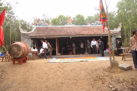 Ly kỳ chuyện Bạch Liêu hiến kế đánh giặc