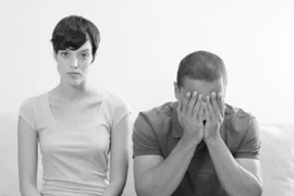 Sắp ly hôn, chồng muốn hàn gắn