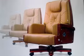 Luật còn “bất cập, không khả thi” 