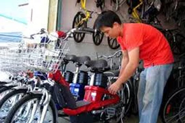 Lưu ý khi sạc ắc quy xe đạp điện