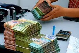 Các ngân hàng Việt từng thưởng Tết thế nào qua các năm?