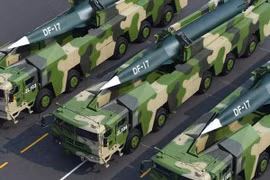 Thấy gì khi Trung Quốc triển khai siêu tên lửa sát đảo Đài Loan?