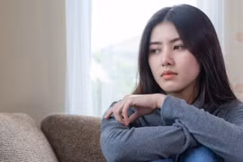 Sự thật phát hiện sau khi chạm mặt “tình một đêm” của bạn cùng phòng