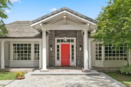 Bộ sưu tập biệt thự sang trọng của Selena Gomez