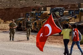 Tham chiến 4 mặt trận cùng lúc, Thổ Nhĩ Kỳ sẽ "thất bại thảm hại"? 