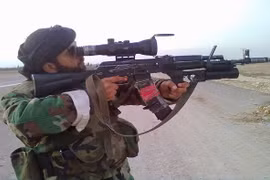 Phiến quân IS "nghiện" nhất loại súng trường bộ binh nào?