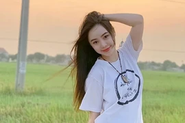 Tiểu thư sang chảnh trên phim, ngoài đời Quỳnh Kool thế nào?