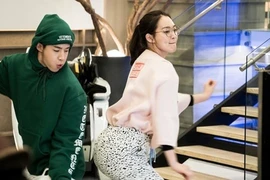 Shin Min Ah Henry quậy tưng bừng trong “Duyên phận an bài“